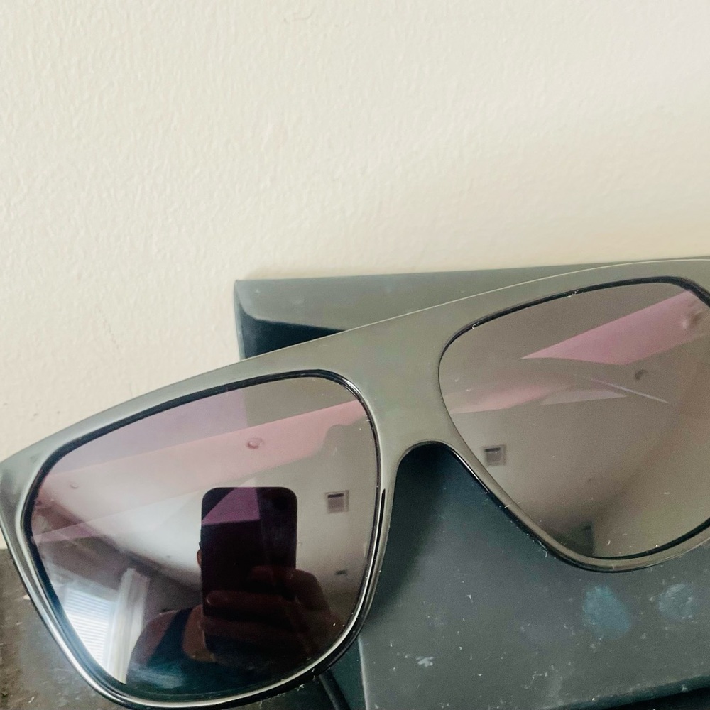 Quay No Curfew Sunglasses